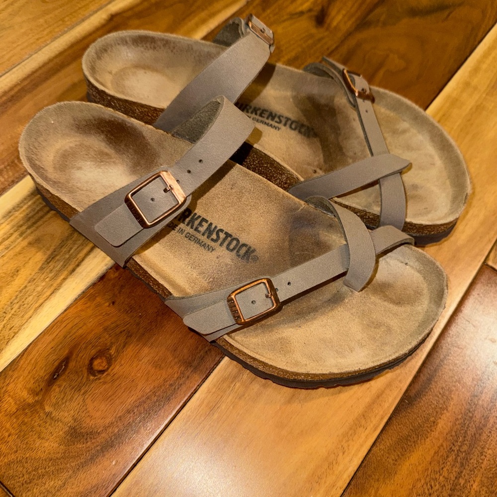 Birkenstock Mayari Women’s mocha Strappy Two-Buckle Sandals size 40 - Picture 2 of 5